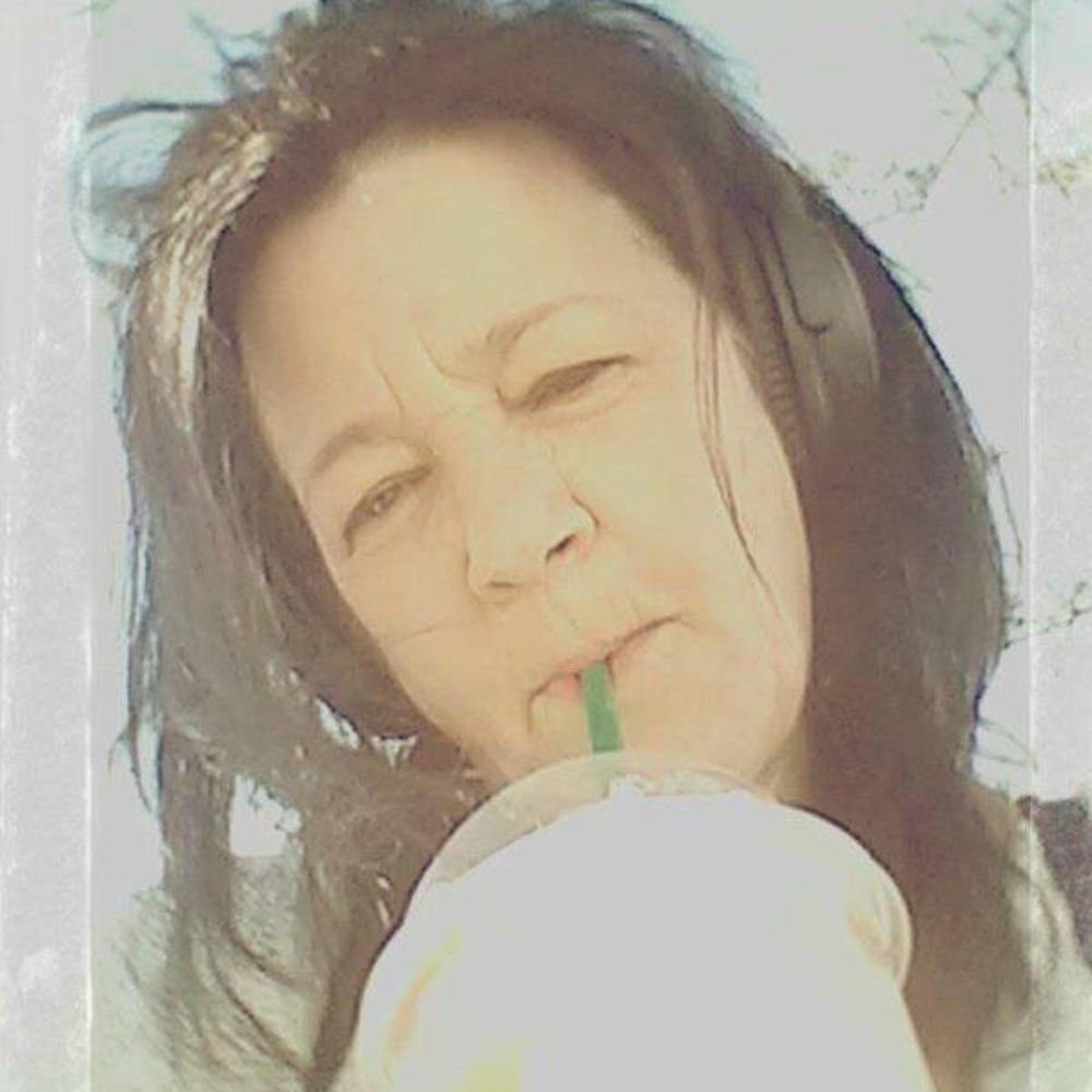 Meet your Posher, Nita